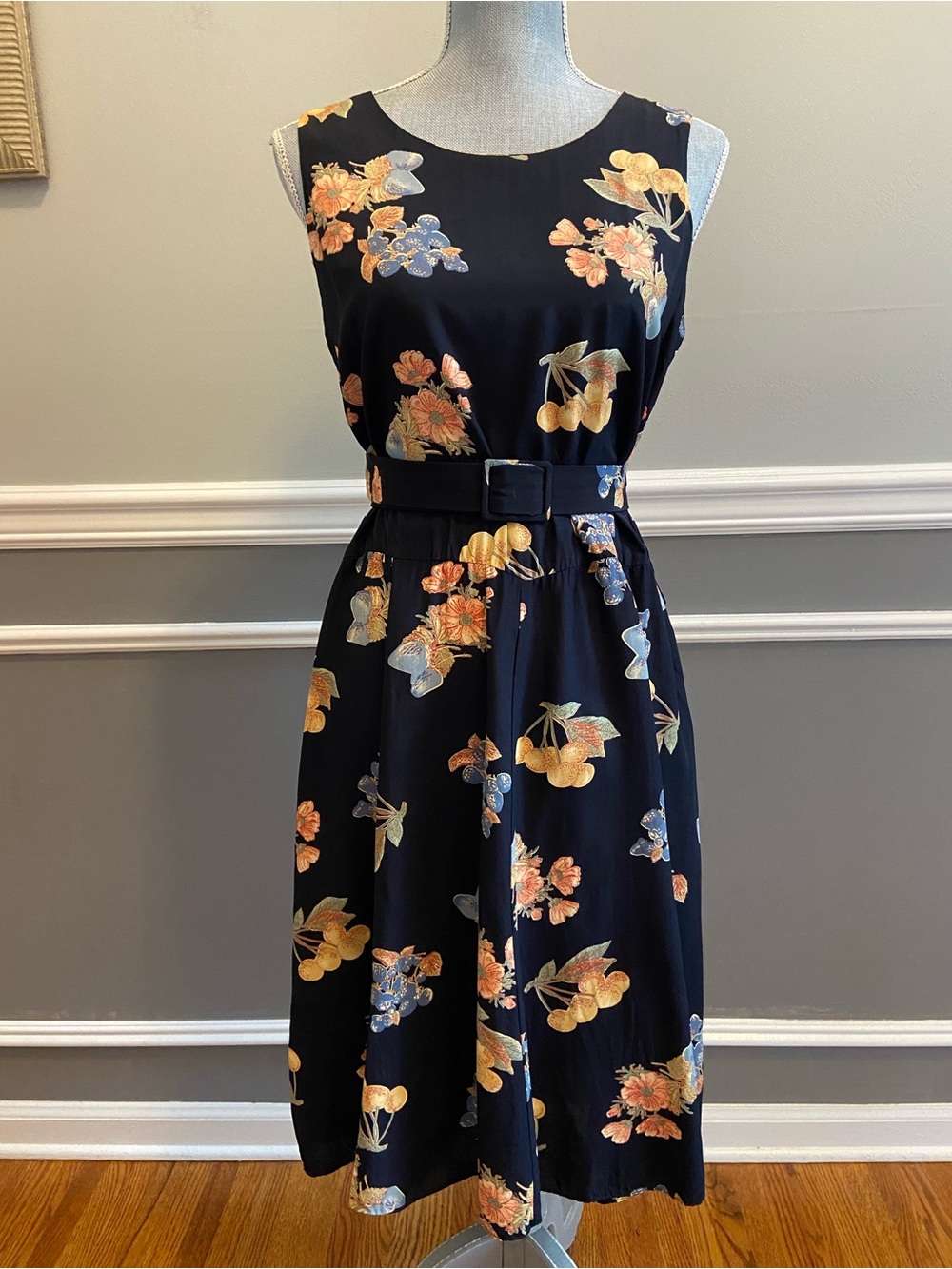 Vintage Moda Intl Dress Women’s Size 8 Floral Cherry Print Belted 1990s